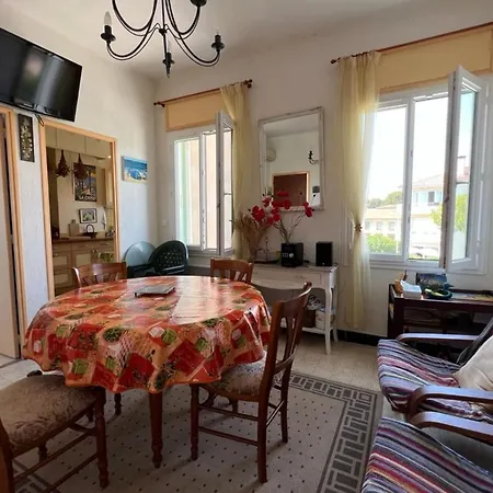 Apartment The Palace